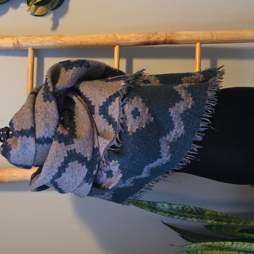 Wilfred Reversible Diamond Mosaic Blanket Scarf